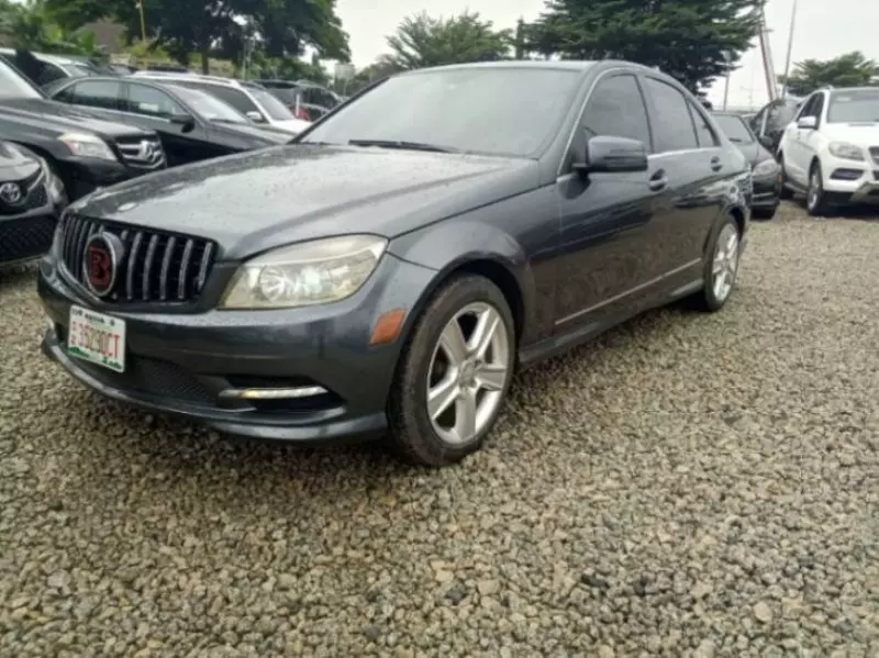 Mercedes-Benz C 300   - 2010