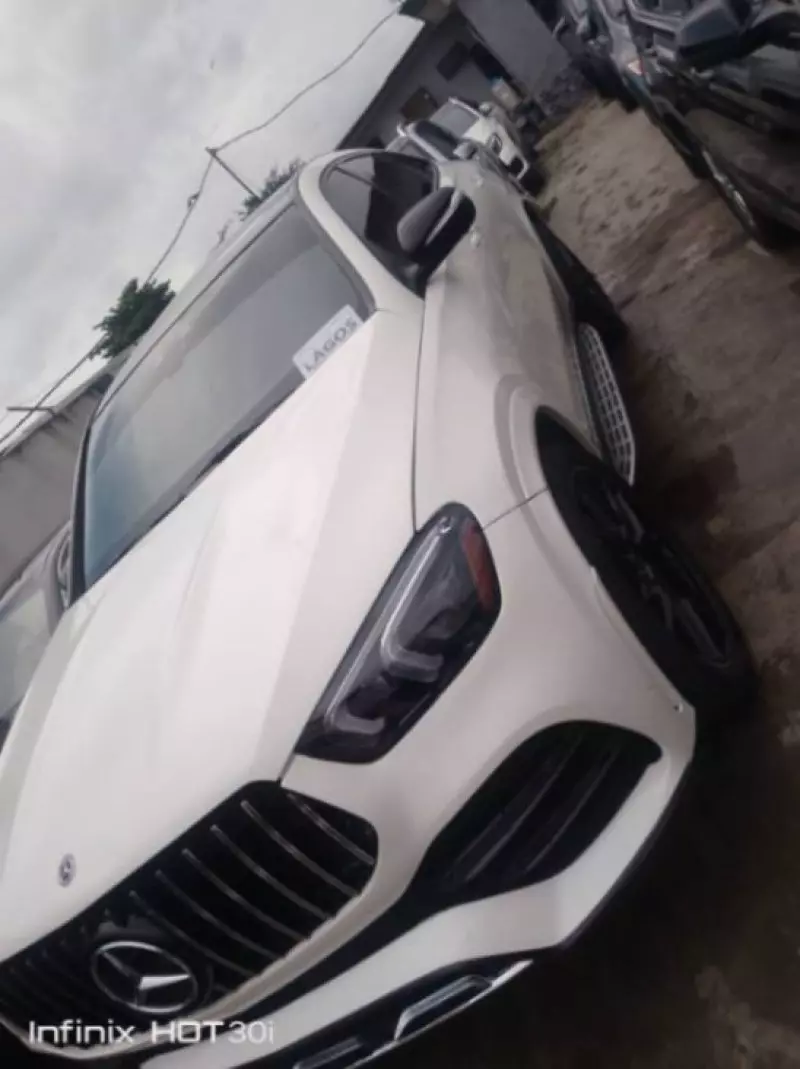 Mercedes-Benz GLE 53 AMG   - 2022