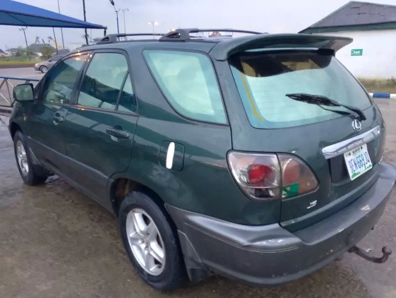 Lexus RX 300   - 1999