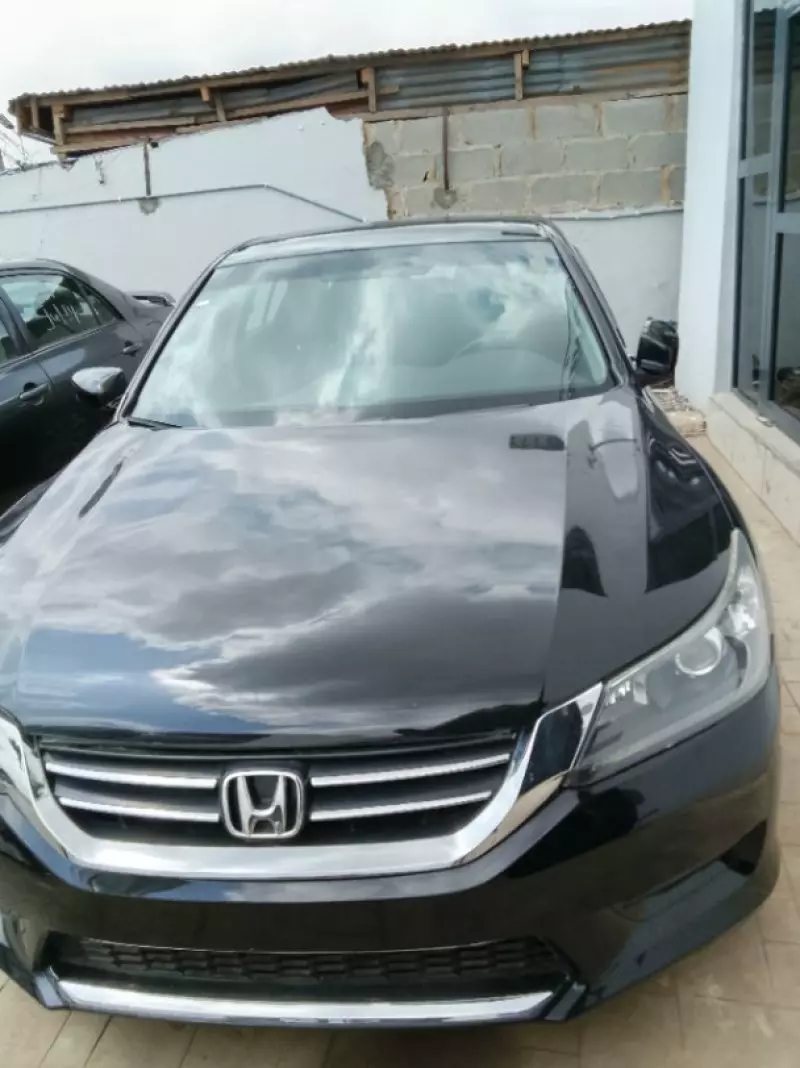 Honda Accord   - 2015