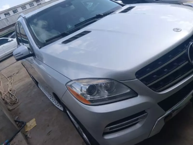 Mercedes-Benz ML-Class   - 2012