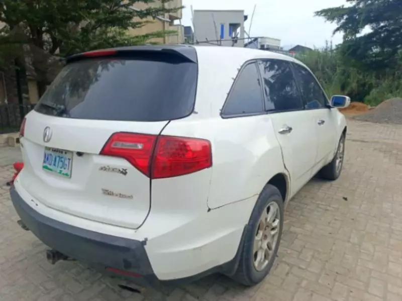 Acura MDX   - 2007