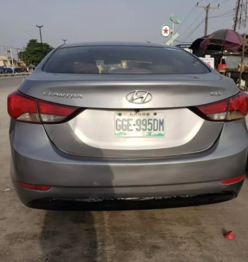 Hyundai Elantra   - 2014