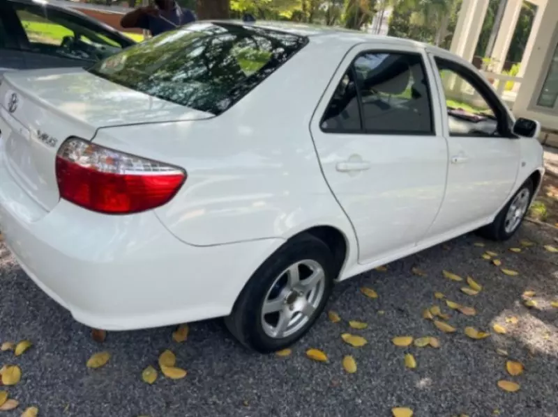 Toyota Vios   - 2010