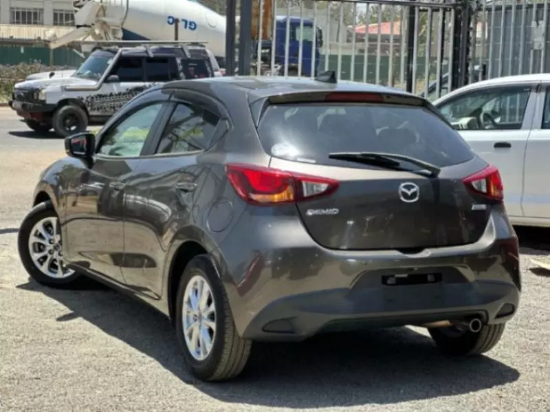 Mazda Demio    - 2018
