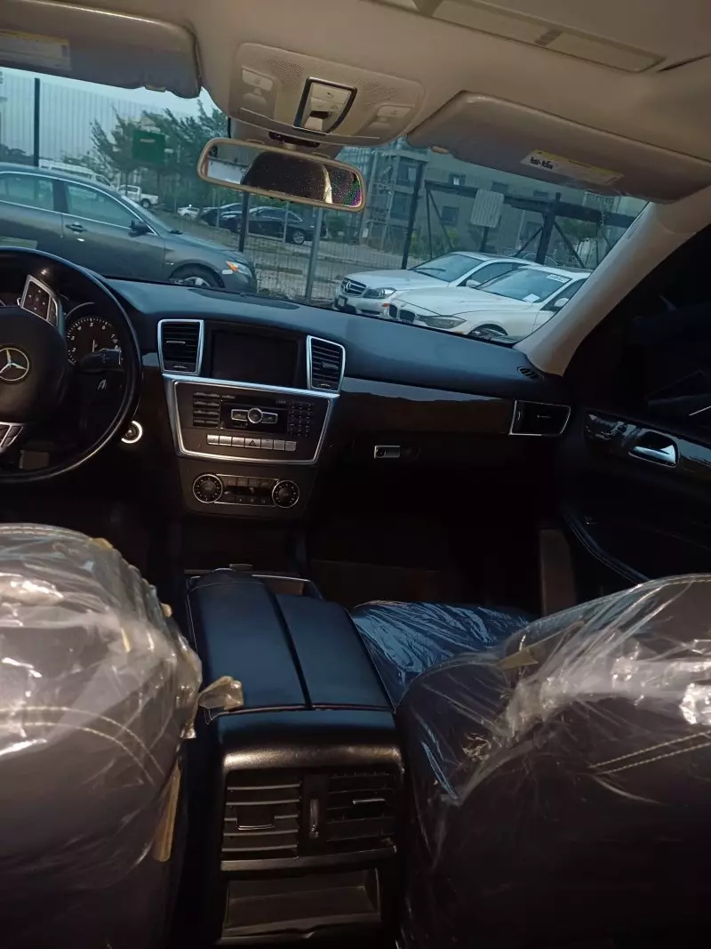 Mercedes-Benz ML 350   - 2013