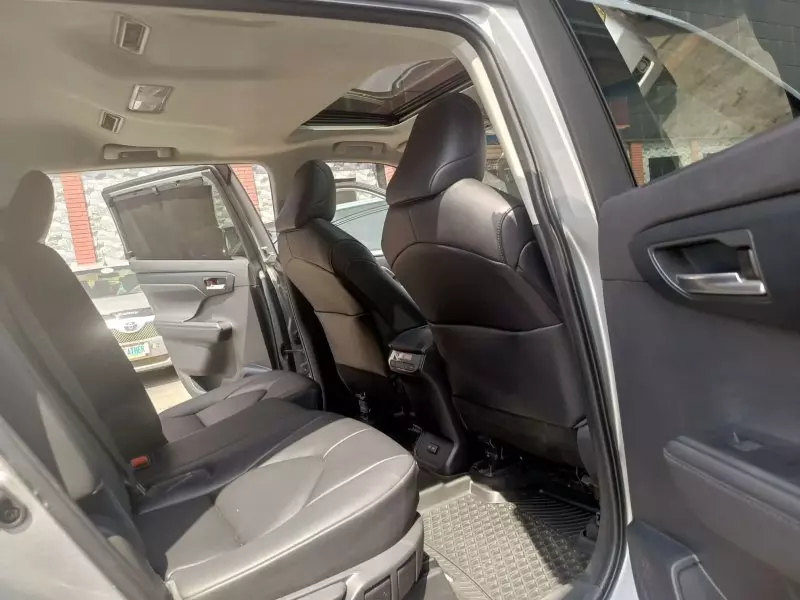 Toyota Highlander   - 2023