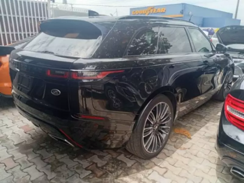 Land Rover Range Rover Velar   - 2019