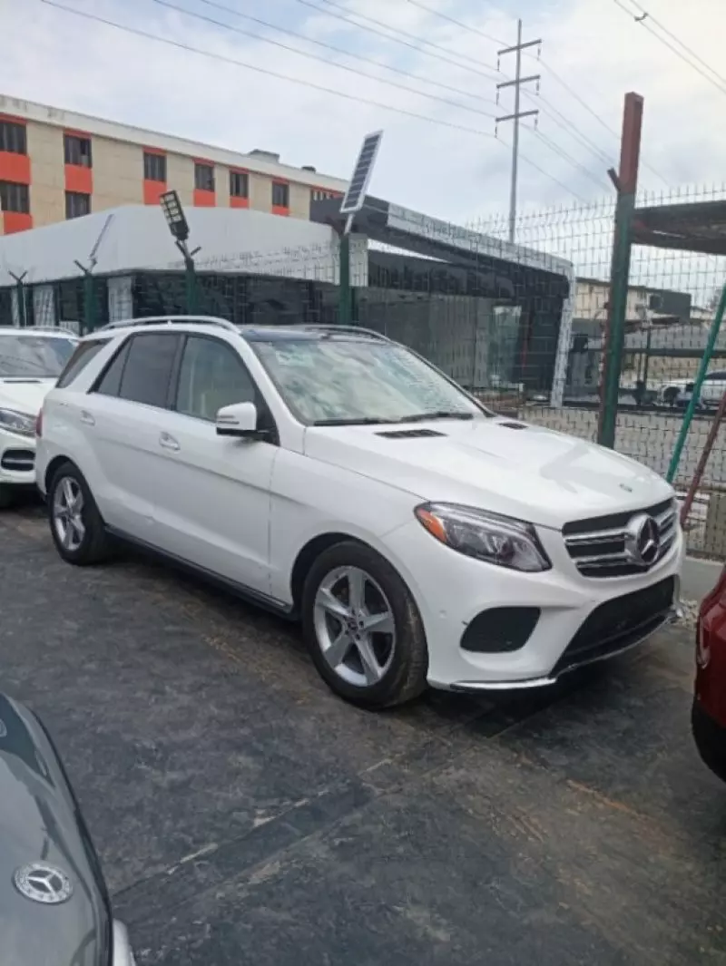 Mercedes-Benz GLE 350   - 2017