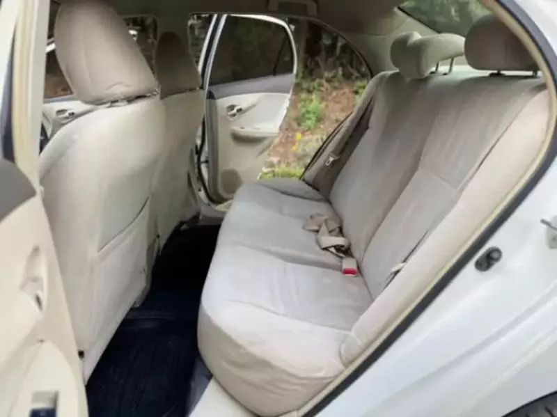 Toyota Axio    - 2008