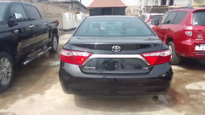 Toyota Camry   - 2017