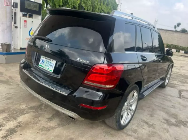 Mercedes-Benz GLK-Class   - 2010