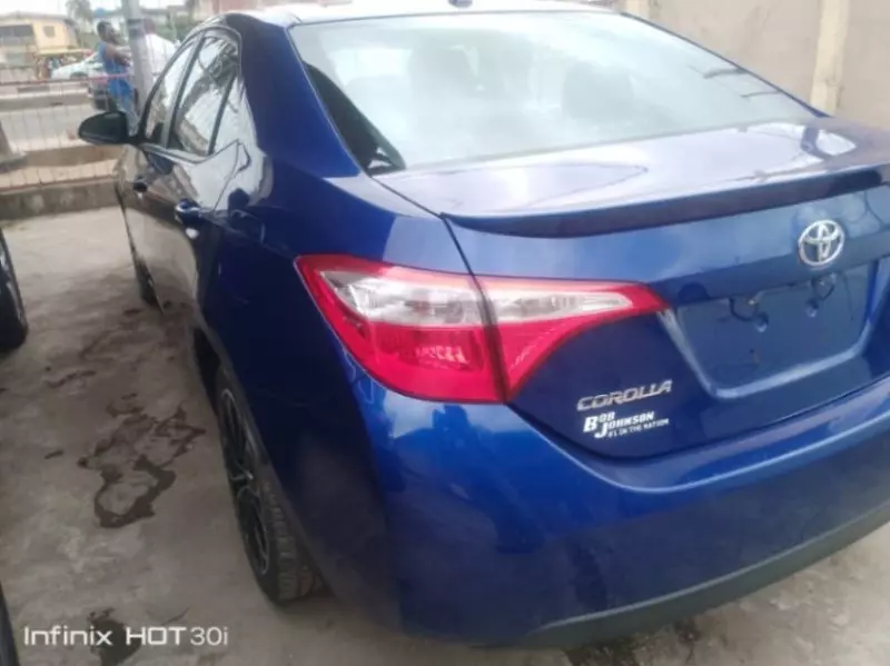 Toyota Corolla   - 2013
