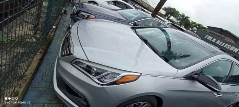 Hyundai Sonata   - 2016