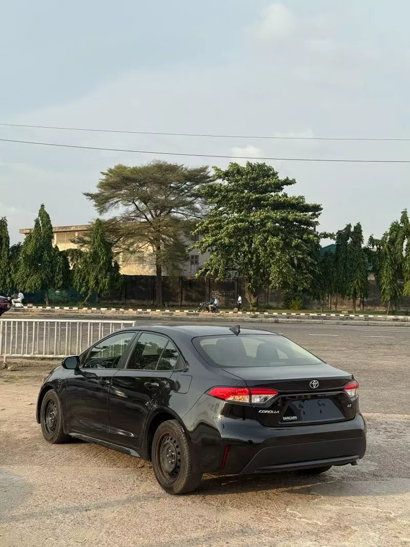 Toyota Corolla Cross (High Grade)   - 2021