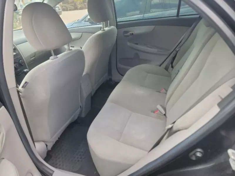 Toyota Corolla   - 2011