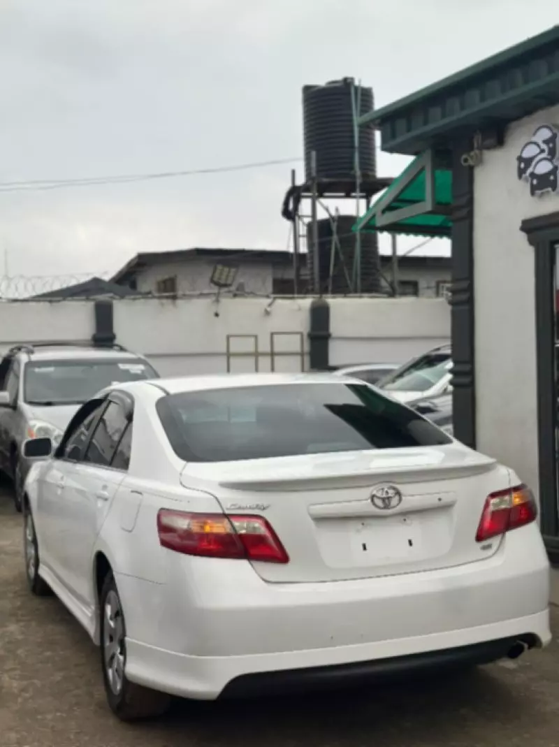 Toyota camry   - 2007