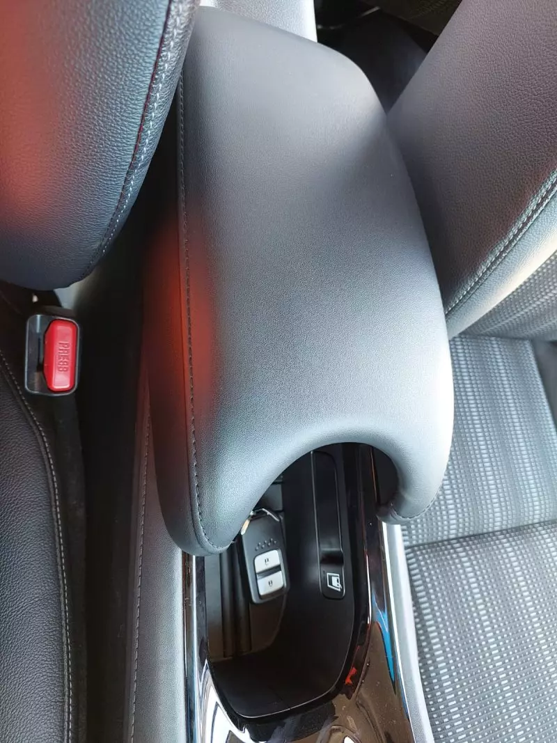 Honda Vezel    - 2018