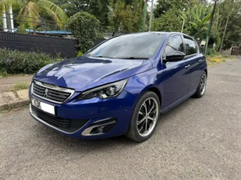 Peugeot 308   - 2015