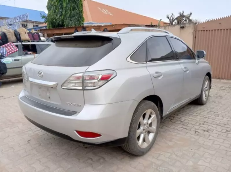 Lexus RX 350   - 2010