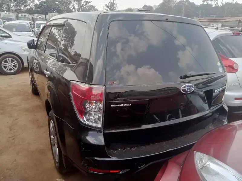 Subaru Forester   - 2011