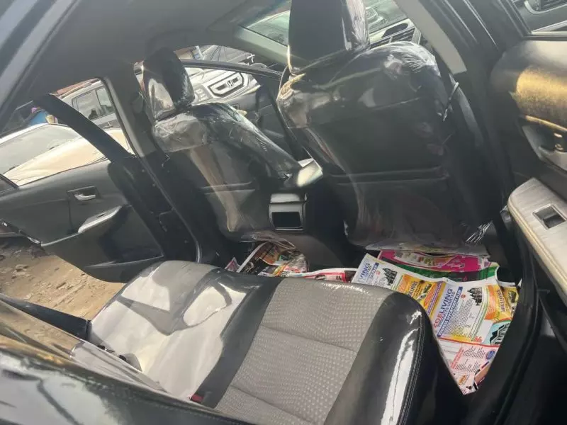 Toyota Camry   - 2013