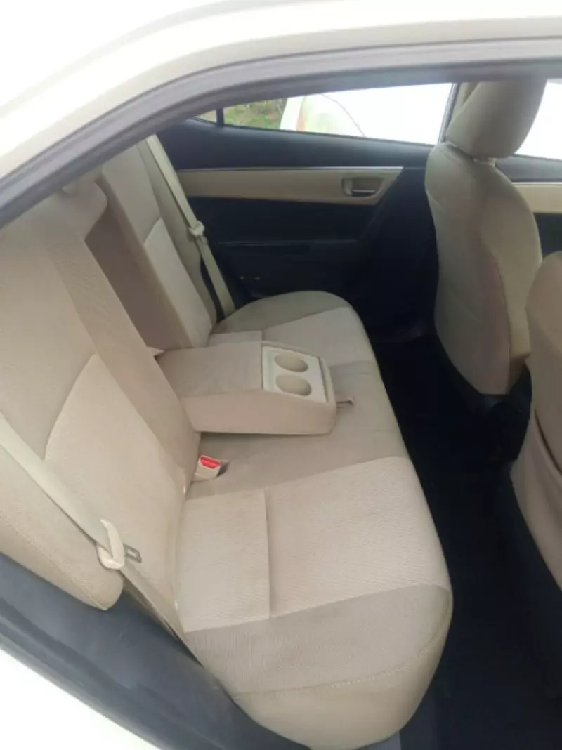 Toyota Corolla   - 2015