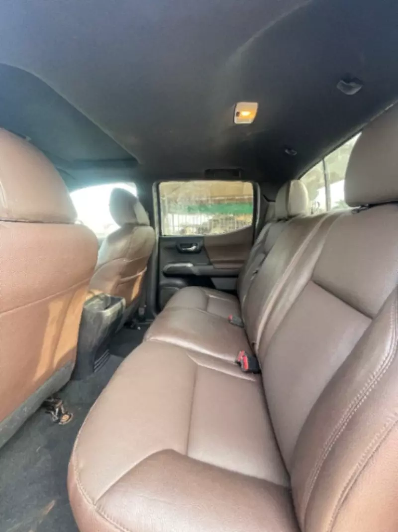 Toyota Tacoma - 2017