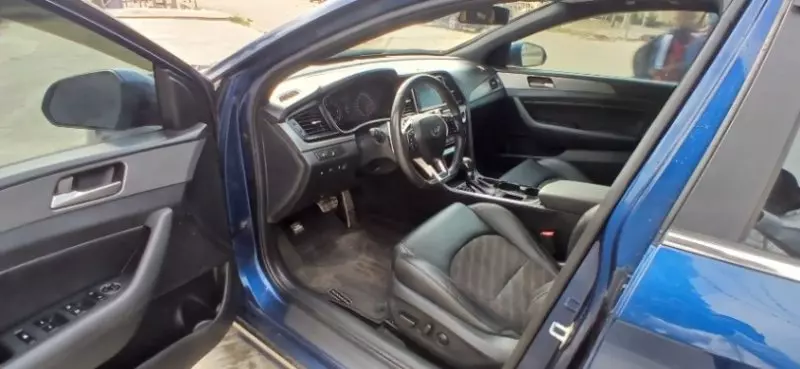 Hyundai Sonata   - 2018