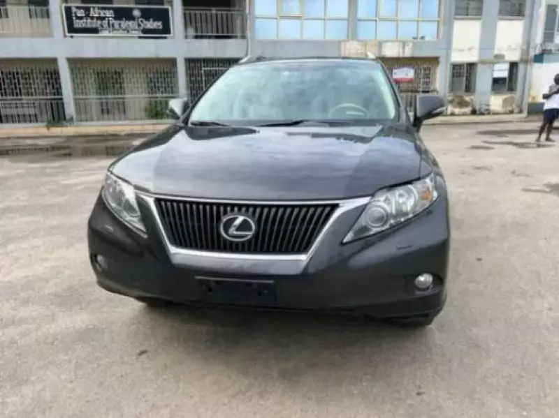 Lexus RX 200   - 2010