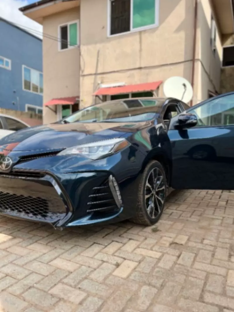 Toyota Corolla   -