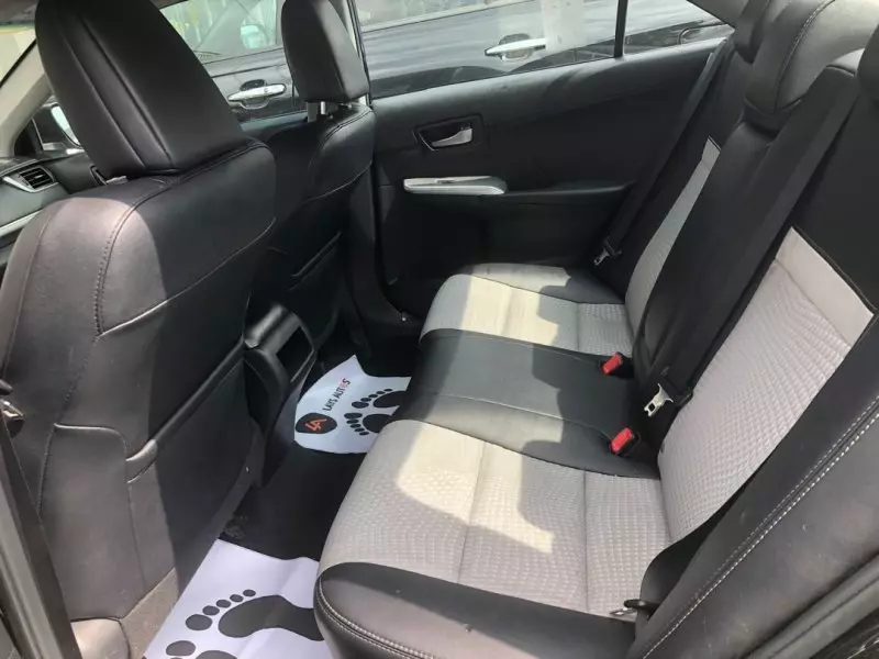 Toyota Camry   - 2013