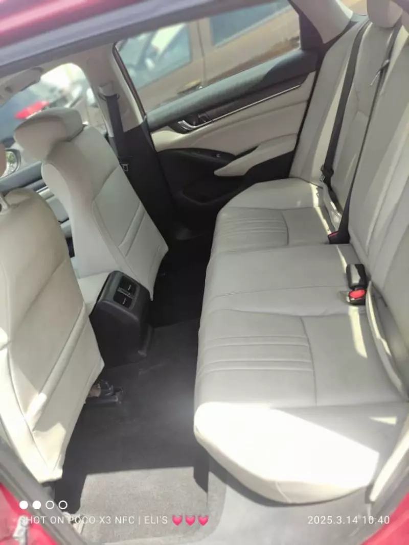 Honda Accord   - 2018