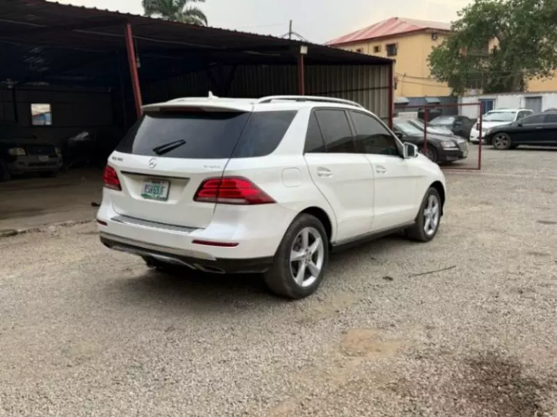 Mercedes-Benz GLE 350   - 2017