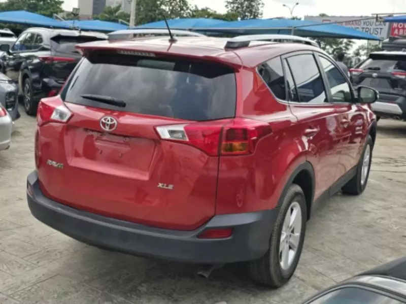 Toyota RAV 4   - 2014