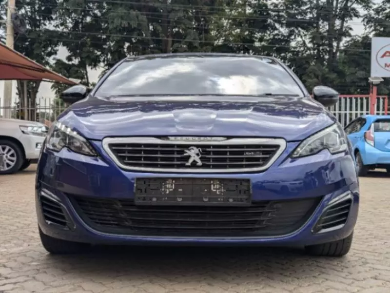 Peugeot 308   - 2017