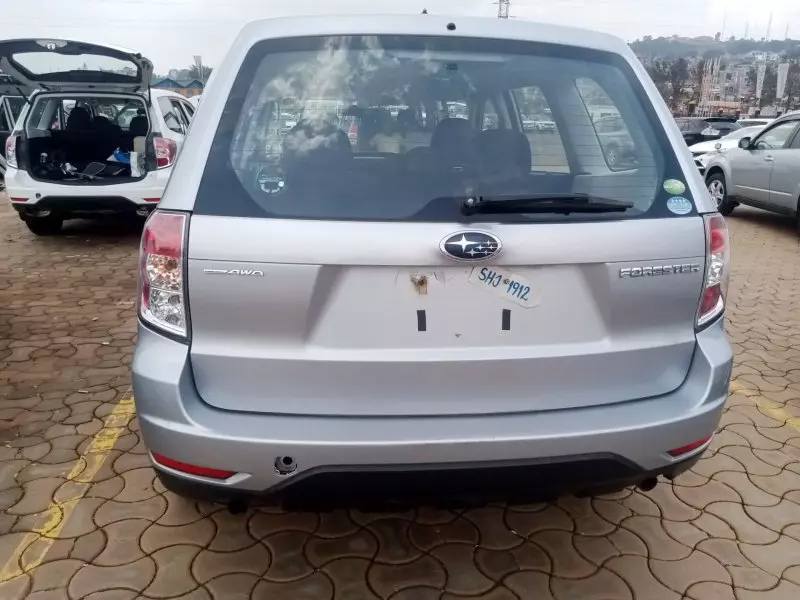 Subaru Forester   - 2012
