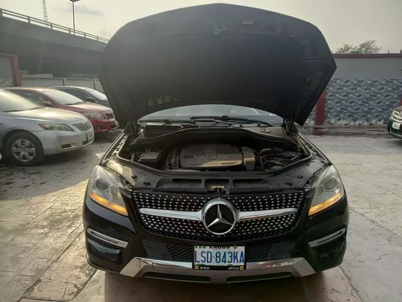 Mercedes-Benz ML 350 - 2013