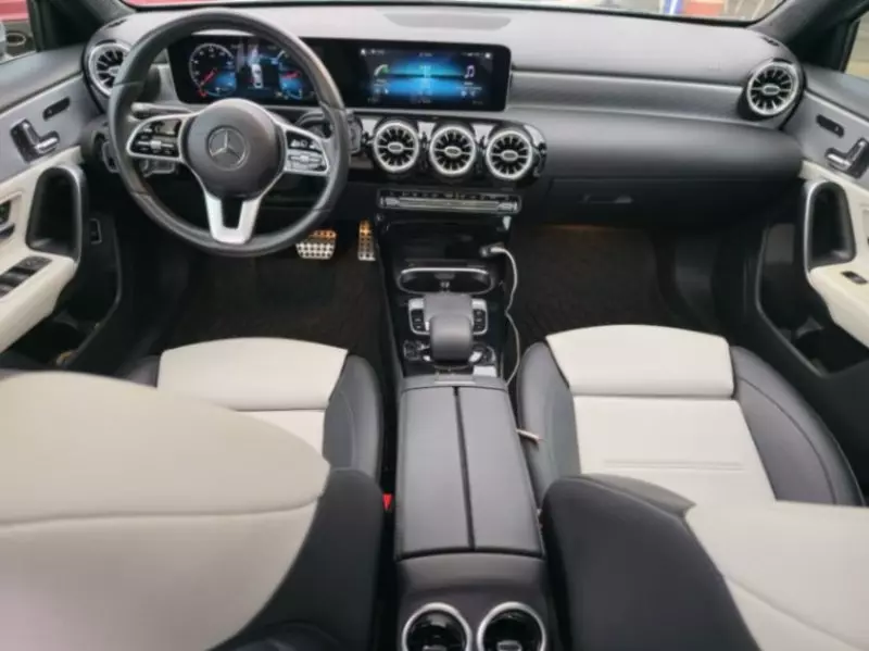 Mercedes-Benz A 220   - 2020