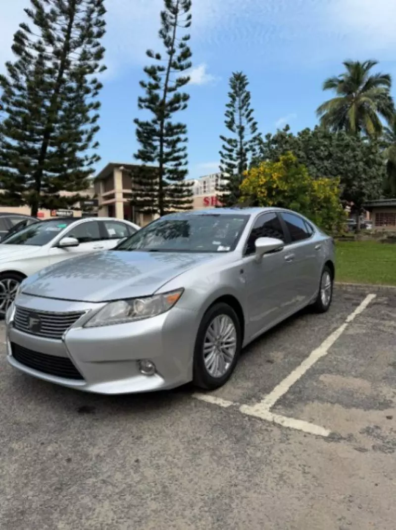 Lexus ES 350   - 2013