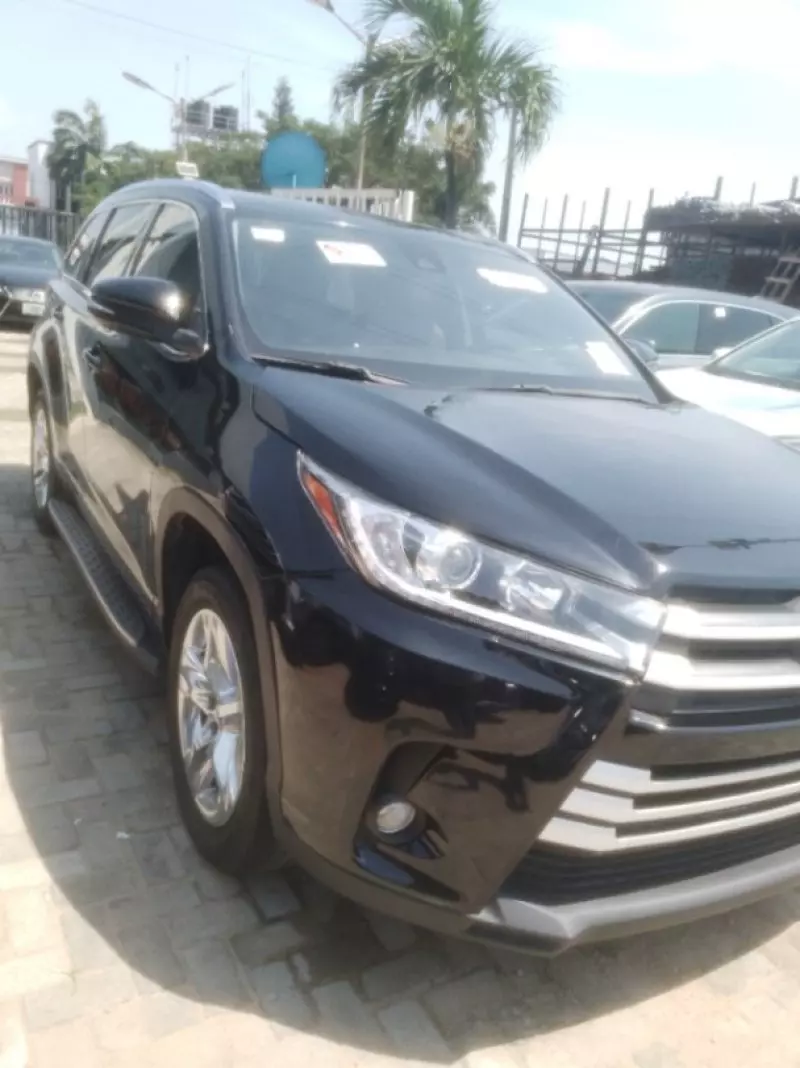 Toyota Highlander - 2019