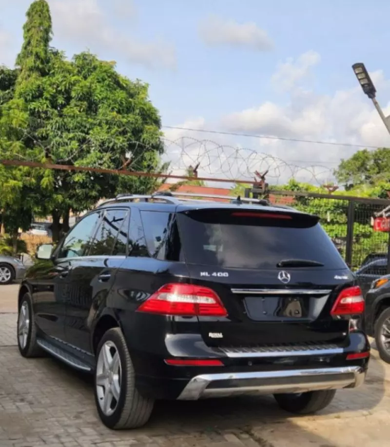 Mercedes-Benz ML-Class   - 2015