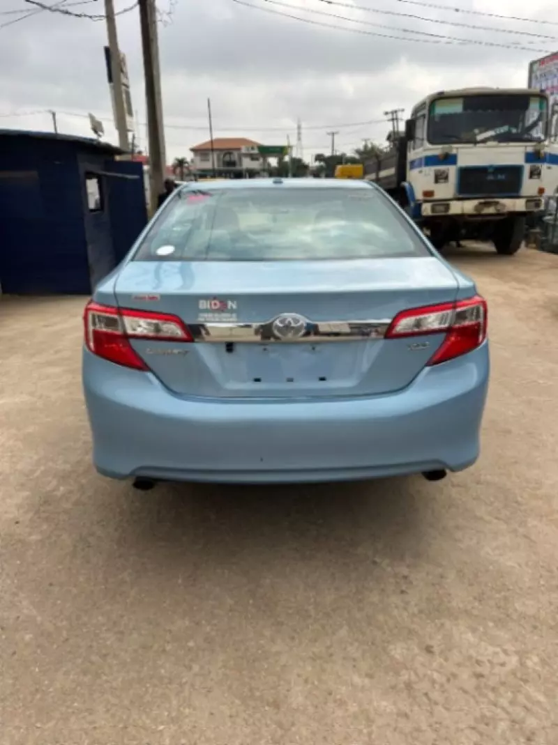Toyota Camry   - 2007