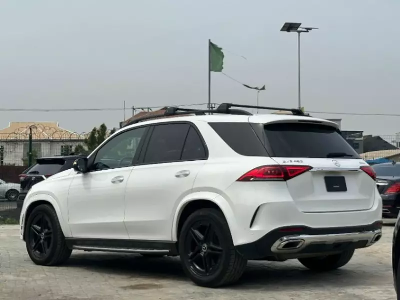 Mercedes-Benz GLE-Class   - 2020