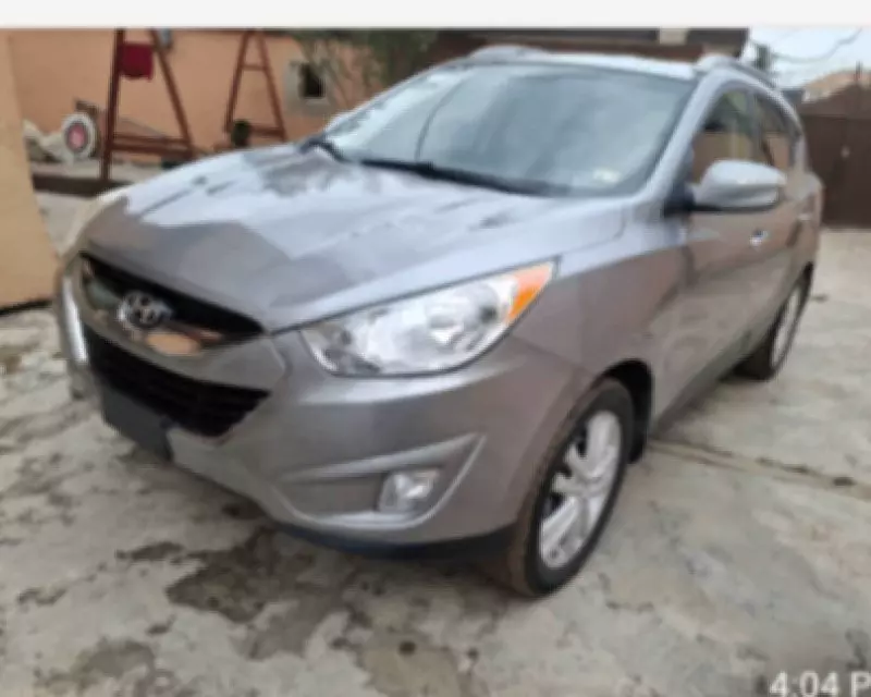 Hyundai Tucson   - 2013