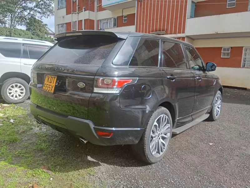 Land Rover Range Rover Sport   - 2015