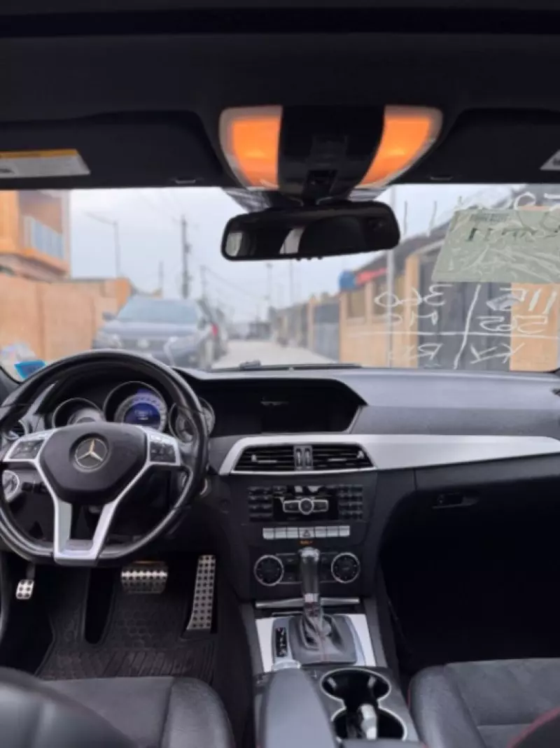 Mercedes-Benz C 300   - 2013