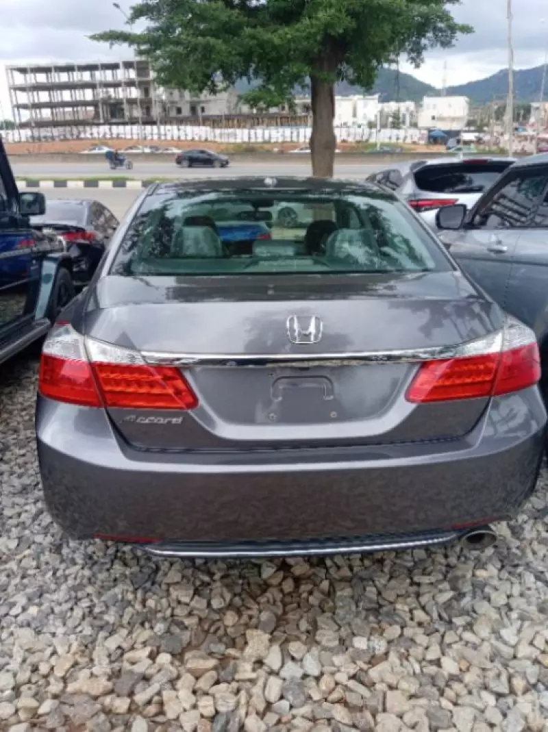 Honda Accord   - 2014