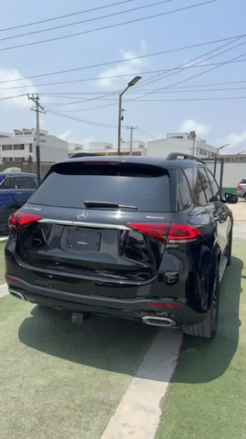 Mercedes-Benz GLE 450   - 2021