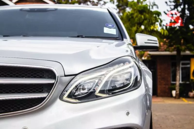 Mercedes-Benz E 250   - 2012